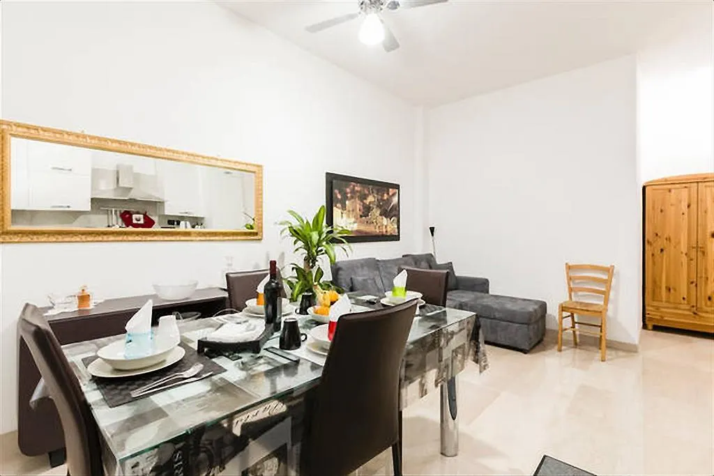 Holiday home The Gateway Villa Bologna